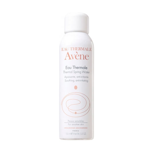 Spray de Água termal d’Avène para pele sensível.