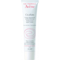 Cicalfate Creme para pele sensível e irritada.